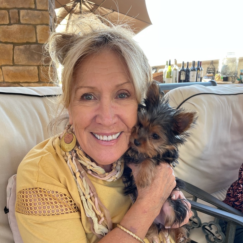 Meet your Posher, Carol